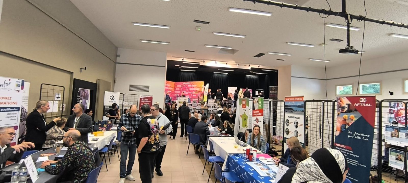 71 structures exposantes réunies pour l’emploi, la formation et l’orientation.